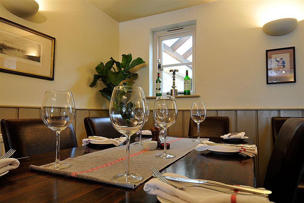 The Chequers Inn Cassington Ngoại thất bức ảnh